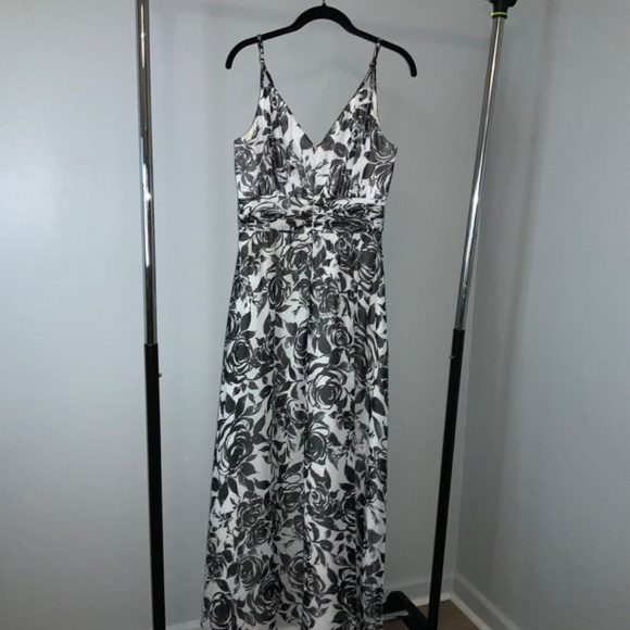 White House Black Market Floral Maxi Dress Sz 10 - Picture 5 of 10